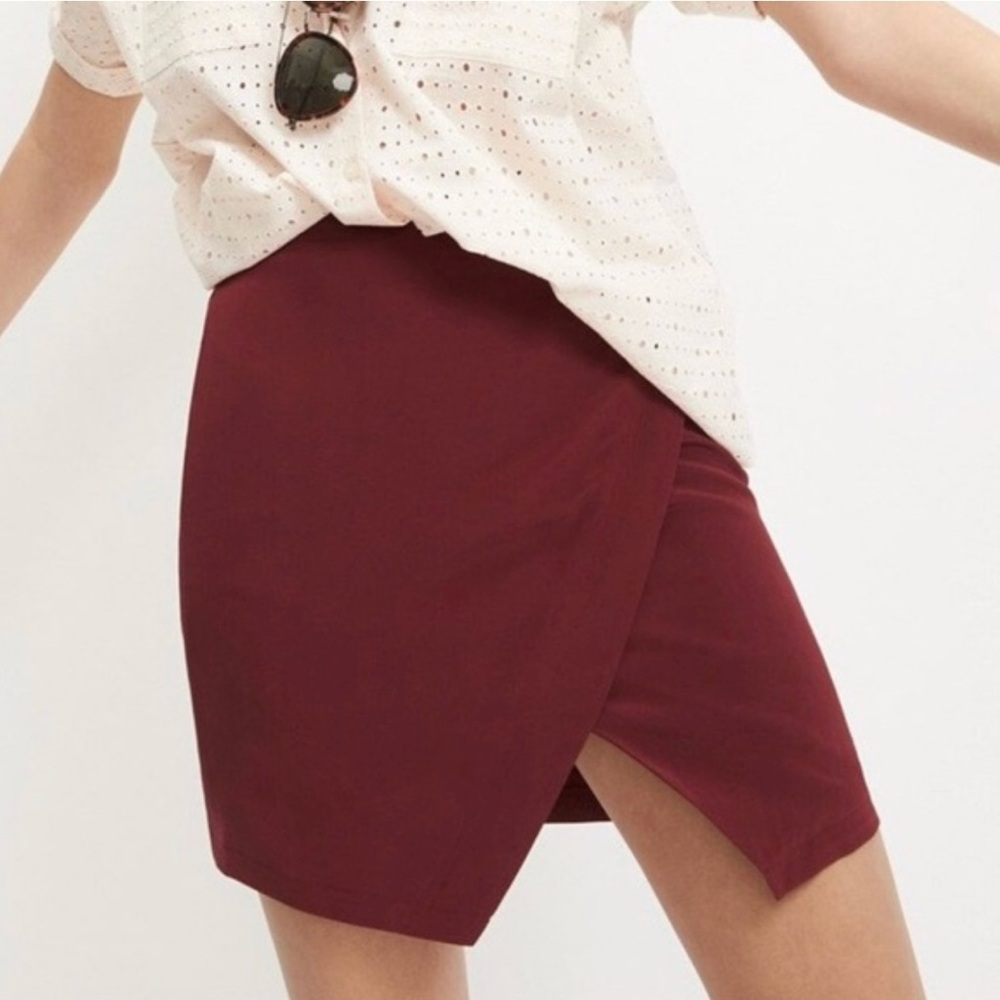 Madewell Silk Parkway Skirt in Burgundy